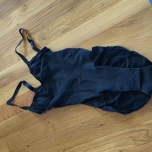 Skims bodysuit size medium